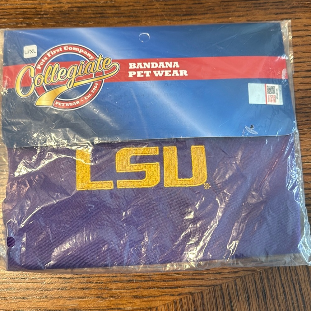 NEW. LSU pet bandana.